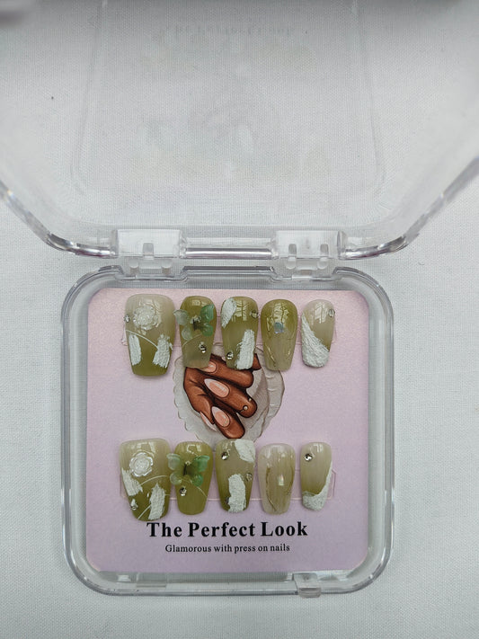 Emerald nails